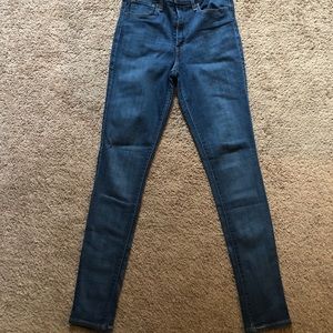 Levi’s Skinny High Rise Jeans 721